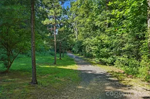 10731 Northgate Trail Dr, Charlotte, NC 28215 - Photo 34