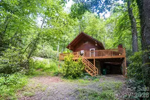 305 Melanie Ln, Black Mountain, NC 28711 - Photo 2