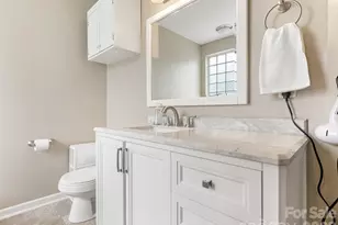 1000 Kerry Greens Dr, Matthews, NC 28104 - Photo 14