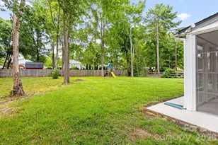 11232 Coachman Cir, Charlotte, NC 28277 - Photo 30