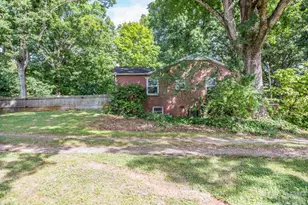 2111 Emmanuel Church Rd, Conover, NC 28613 - Photo 40