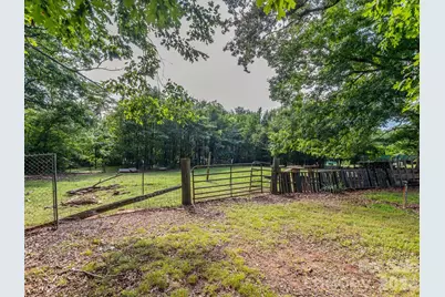 2111 Emmanuel Church Road, Conover, NC 28613 - Photo 36