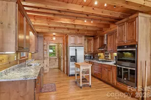 1250 Cobblestone Dr, Waynesville, NC 28786 - Photo 18