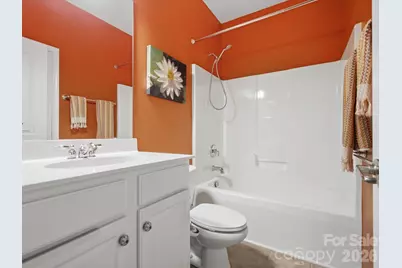 6747 Fieldstone Manor Drive, Matthews, NC 28105 - Photo 8
