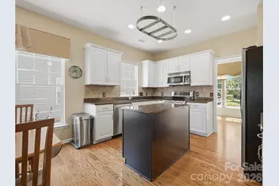 6747 Fieldstone Manor Drive, Matthews, NC 28105 - Photo 22