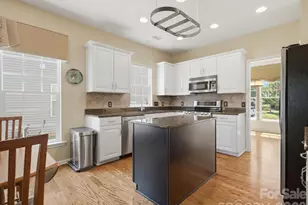 6747 Fieldstone Manor Dr, Matthews, NC 28105 - Photo 22