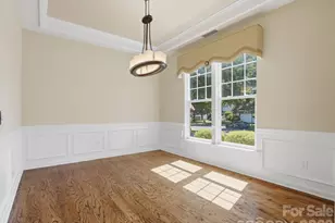 6747 Fieldstone Manor Dr, Matthews, NC 28105 - Photo 4