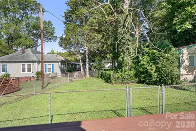 102 Madora Street, Mount Holly, NC 28120 - Photo 18