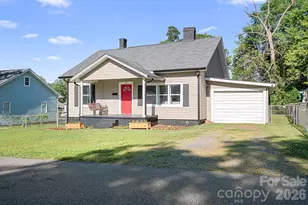 102 Madora St, Mount Holly, NC 28120 - Photo 2