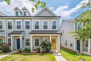 1031 Plaza Walk Dr, Charlotte, NC 28215 - Photo 1