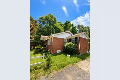 4310 Gillespie Court, Charlotte, NC 28205 - Photo 2