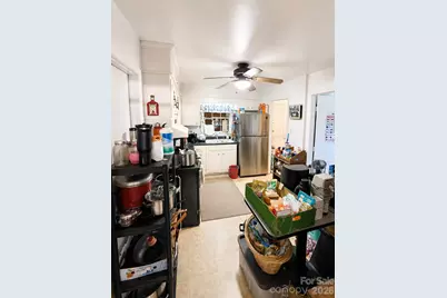 4310 Gillespie Court, Charlotte, NC 28205 - Photo 4