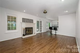 615 Goldview Dr, Hendersonville, NC 28791 - Photo 12