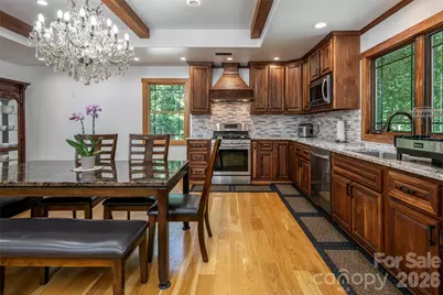 86 Holiday Drive, Hendersonville, NC 28739 - Photo 10