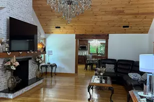86 Holiday Dr, Hendersonville, NC 28739 - Photo 6