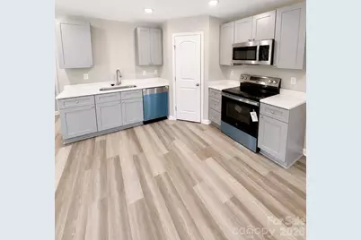 180 May Street NE, Concord, NC 28025 - Photo 4