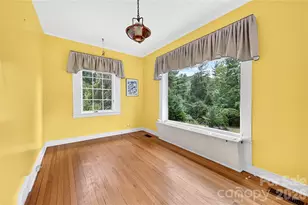 25 Inglewood Rd, Asheville, NC 28804 - Photo 14