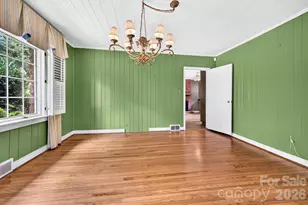 25 Inglewood Rd, Asheville, NC 28804 - Photo 12