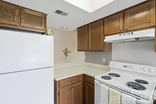 2954 Iron Gate Ln, Charlotte, NC 28212 - Photo 8