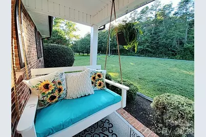 318 Rutledge Road, Mount Holly, NC 28120 - Photo 2