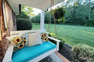 318 Rutledge Rd, Mount Holly, NC 28120 - Photo 2