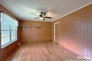3220 Wiseman Dr, Charlotte, NC 28227 - Photo 6