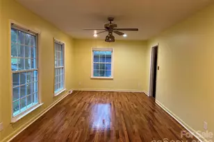 3220 Wiseman Dr, Charlotte, NC 28227 - Photo 2