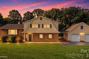 3252 Holly Hill Cir, Valdese, NC 28690 - Photo 2