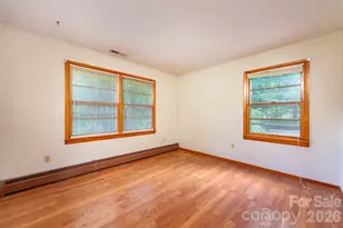 637 Fisher Ln, Marshall, NC 28753 - Photo 22