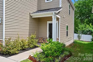 1160 Harland St, Charlotte, NC 28216 - Photo 2