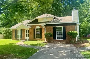 8029 Glencannon Dr, Charlotte, NC 28227 - Photo 4