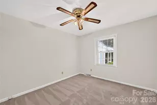 6801 Rambling Rose Dr, Charlotte, NC 28212 - Photo 28