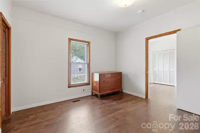 1013 7th Street NE, Hickory, NC 28601 - Photo 24