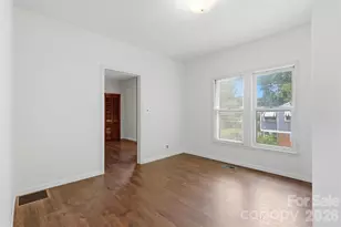 1013 7th St NE, Hickory, NC 28601 - Photo 20