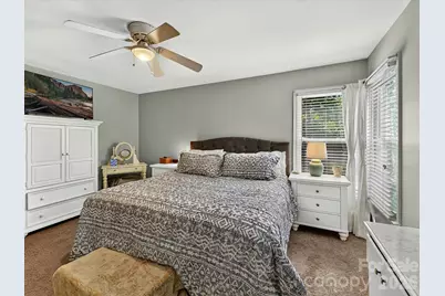 4411 Poplar Grove Drive, Charlotte, NC 28269 - Photo 36