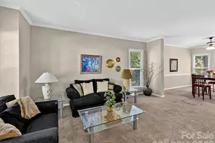 4411 Poplar Grove Dr, Charlotte, NC 28269 - Photo 8