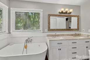 4411 Poplar Grove Dr, Charlotte, NC 28269 - Photo 28