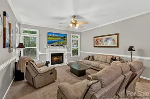 4411 Poplar Grove Dr, Charlotte, NC 28269 - Photo 14