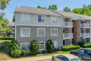 9519 University Terrace Dr, Charlotte, NC 28262 - Photo 2