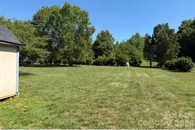 4084 Carpenters Cove Road, Claremont, NC 28610 - Photo 24