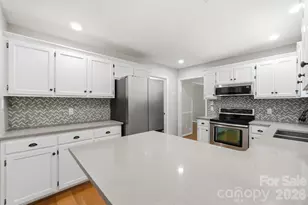 2106 Caleo Cir, Charlotte, NC 28270 - Photo 10