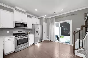 11451 Red Rust Ln, Charlotte, NC 28277 - Photo 12