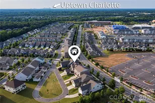 11451 Red Rust Ln, Charlotte, NC 28277 - Photo 2