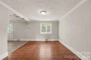 6931 Robinson Church Rd, Charlotte, NC 28215 - Photo 10
