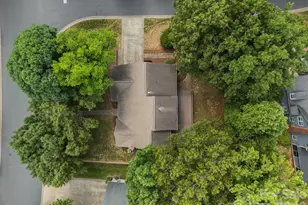 6632 Elmstone Dr, Charlotte, NC 28277 - Photo 32