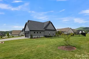 582 Daniel Cir Dr, Mills River, NC 28759 - Photo 42