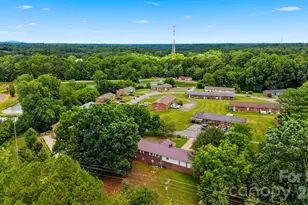 4219 Benfield Dr, Hudson, NC 28638 - Photo 30