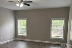 317 Thistle Ln, Statesville, NC 28625 - Photo 12