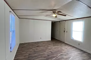 216 Tall Pines Ln, Bessemer City, NC 28016 - Photo 2