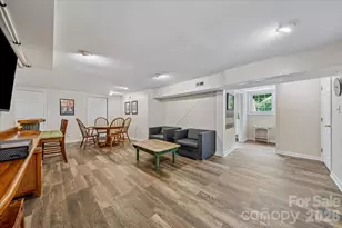 1135 Blueberry Ln, Charlotte, NC 28226 - Photo 30